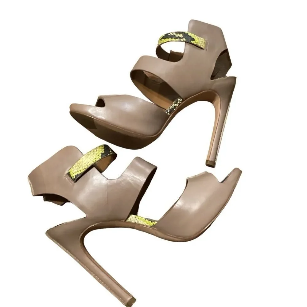 Rachel Roy Devyn Snake-Print Strappy Sandal Taupe/Lime Sz 7.5